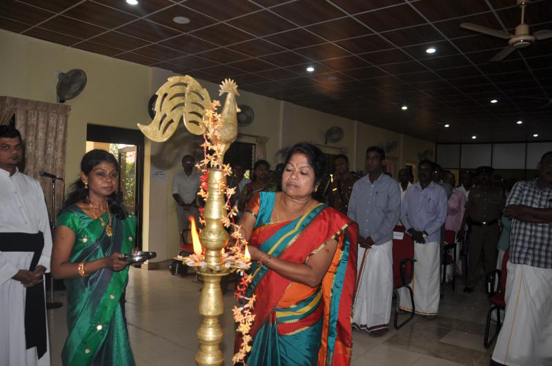 DSC 1065 re